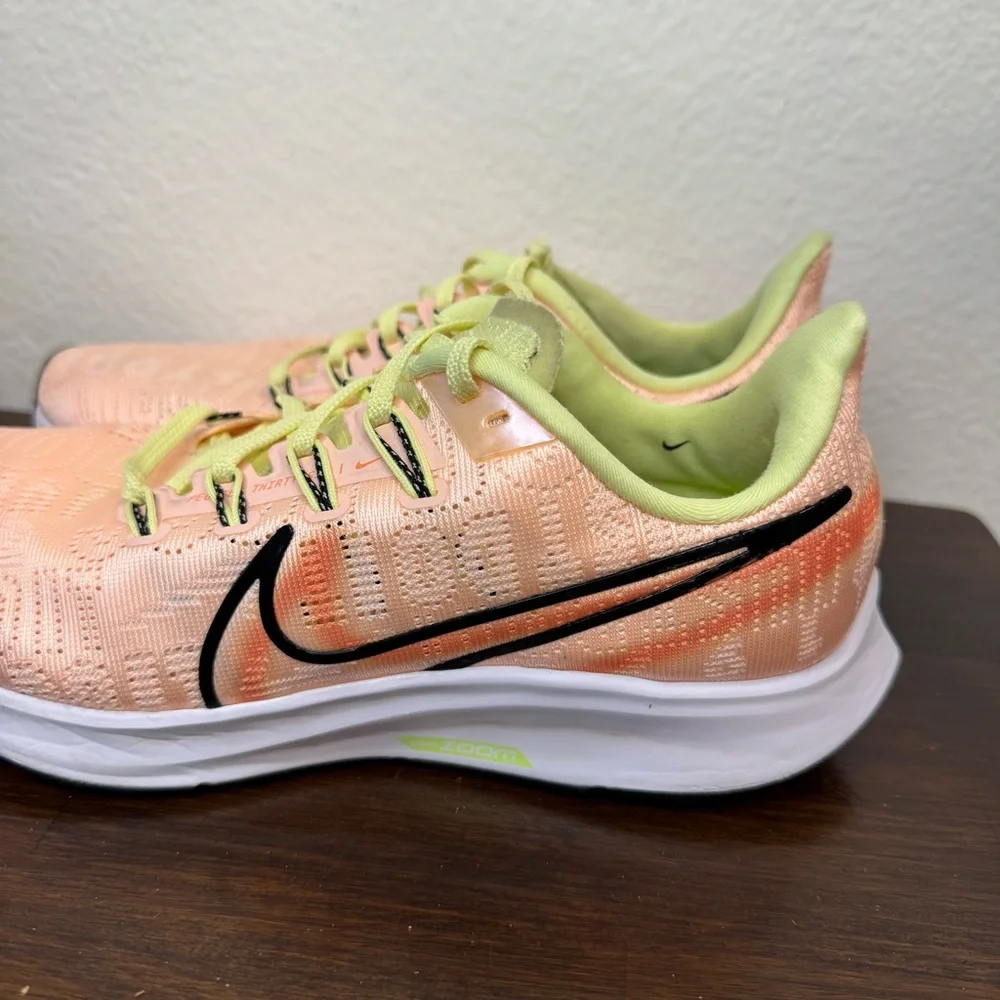 Nike Womens Air Zoom Pegasus 36 AV6259-800 Orange Running Shoes Sneakers Sz 8
